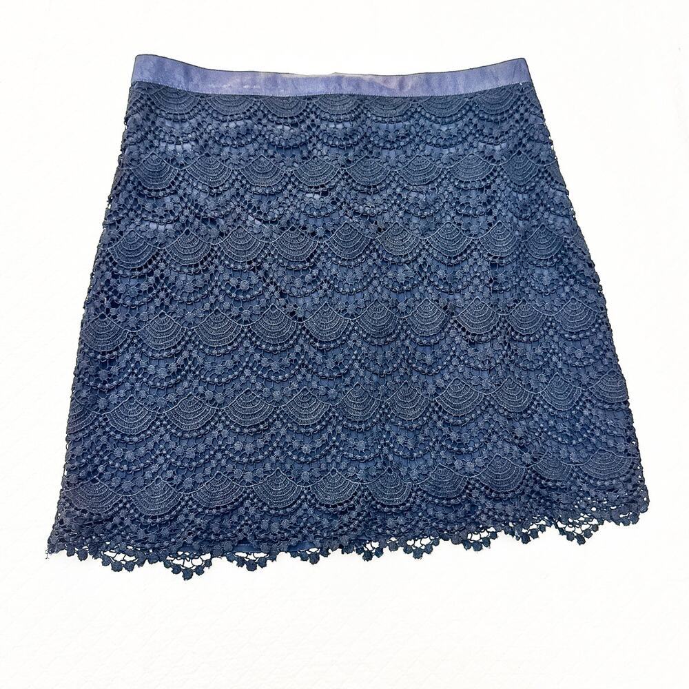 Club Monaco Navy Blue Lace Overlay Short Skirt Size 6